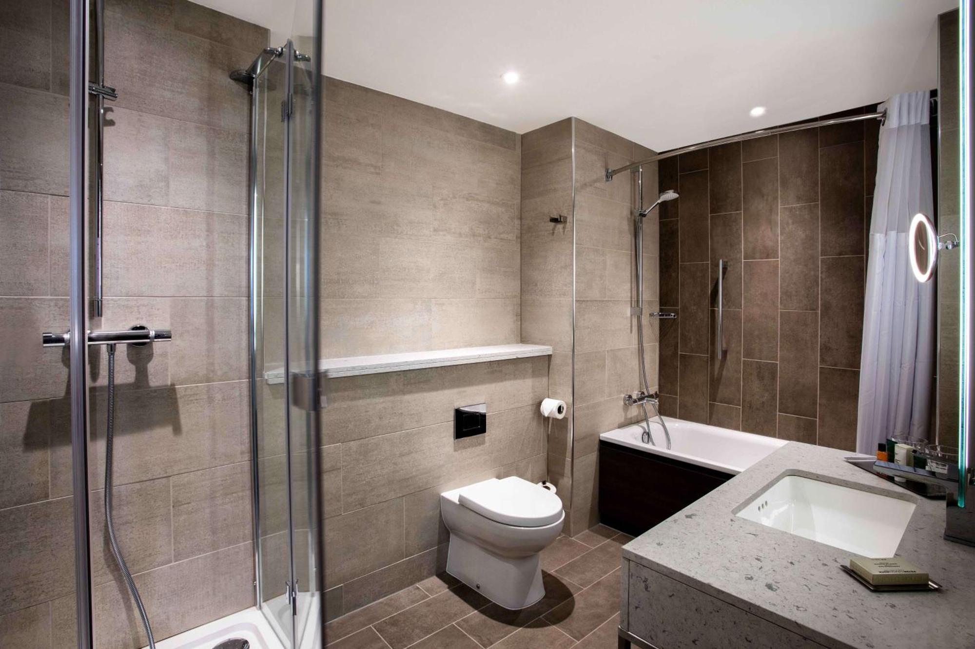 Hilton Edinburgh Carlton Hotel Kültér fotó
